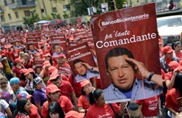 Tuần hành ủng hộ Tổng thống Chavez